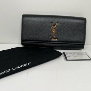YVES SAINT LAURENT KATE CLUTCH IN GRAIN DE POUDRE LEATHER BLACK HANDBAG